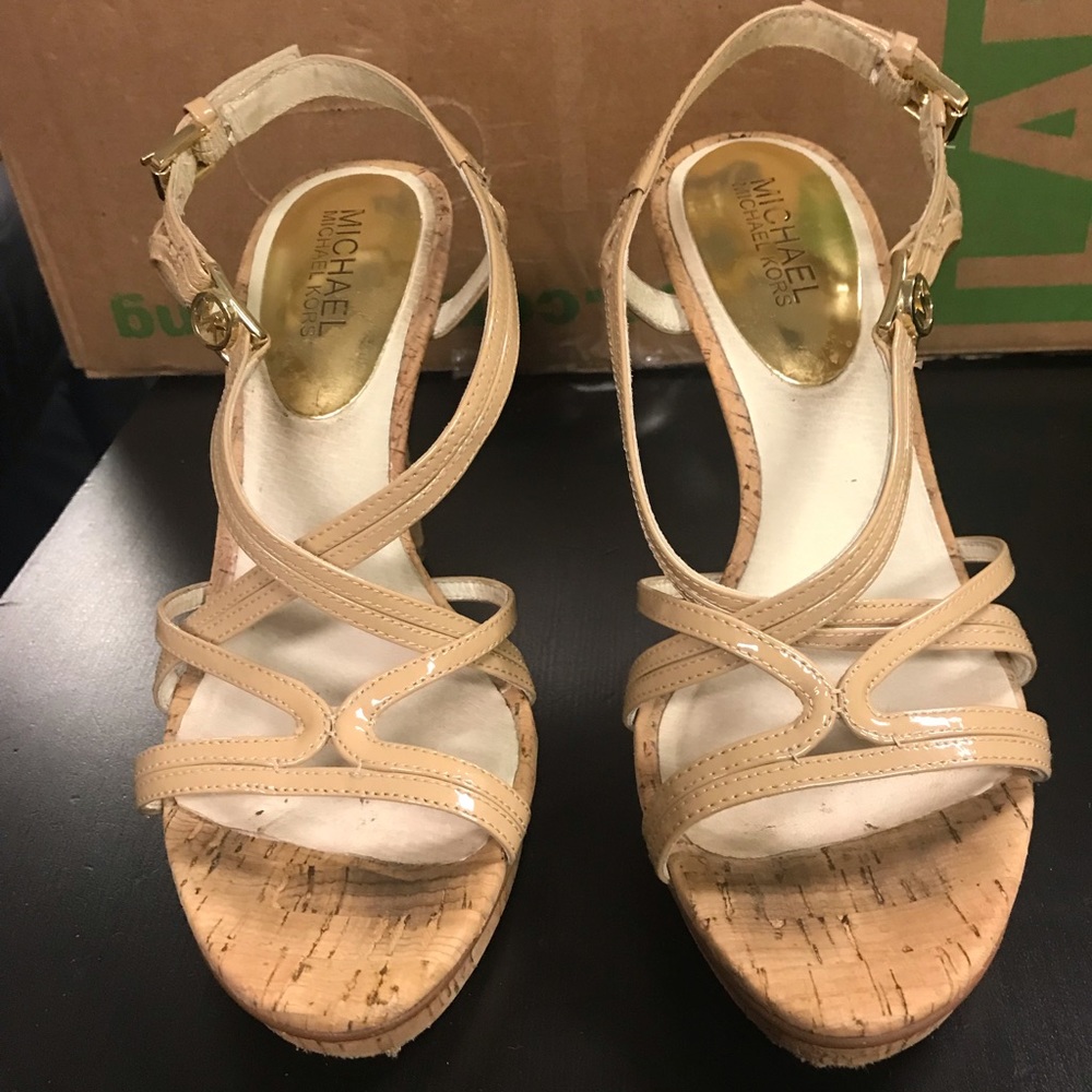 Michael Kors nude patent leather sandals
